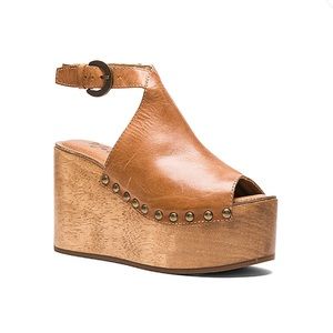 Matisse Tiegs Platform Sandal in Cognac Size 8